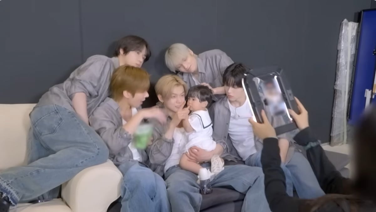 TXT's 유준이의 Ice Cream 첫 감상평 / TOMORROW X TOGETHER on YouTube