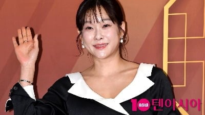 현영 딸, 중2인데 벌써 173cm 육박…엄마 닮아 우월한 키