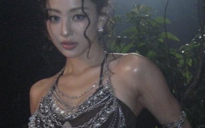한국인 맞나…트와이스 지효, 건강미 가득 '교포 피지컬'에 팬들도 '화들짝'