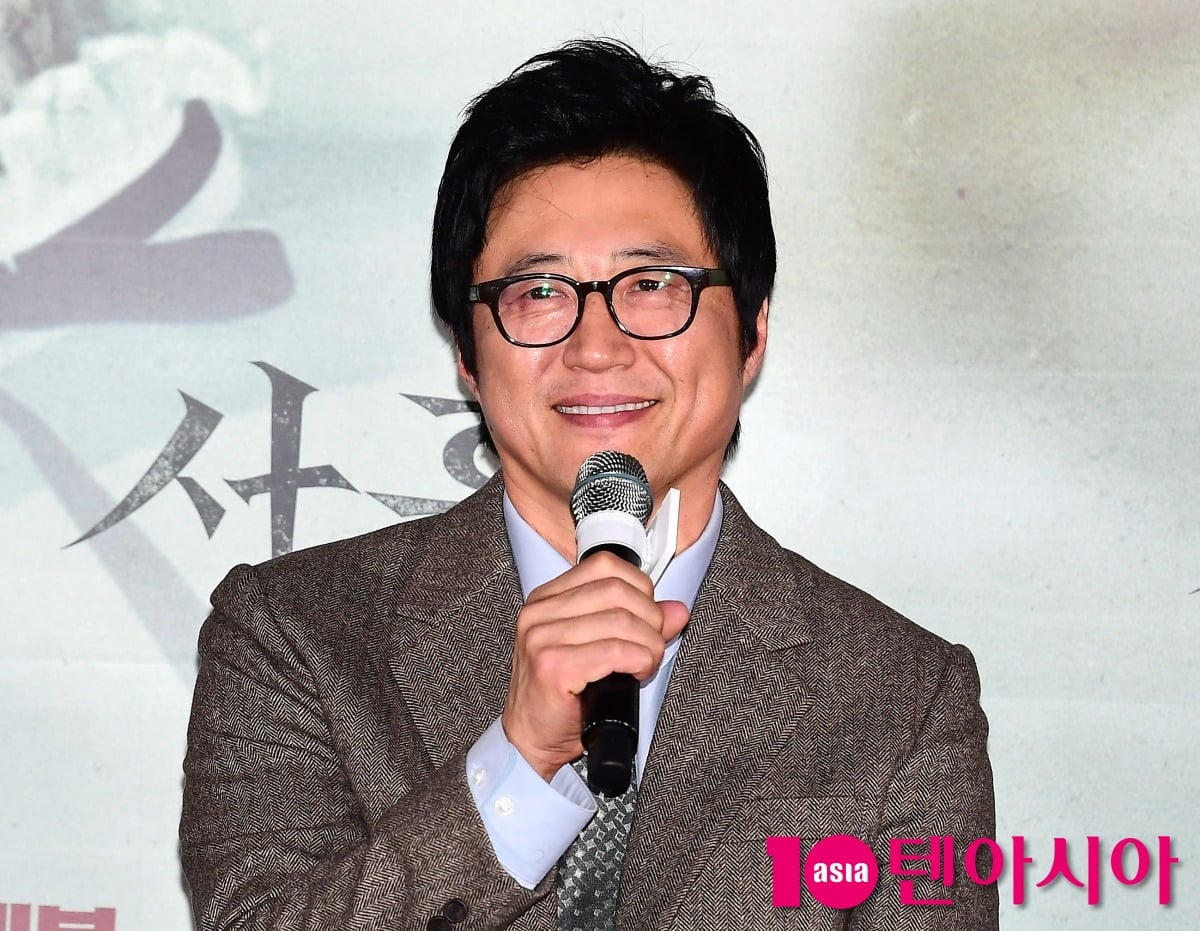 배우 박신양을 첫 게스트로 내세운 MBC 새 예능 '오늘을 버틴 노래-플레이리스트 109'가 1%대 시청률로 출발했다./사진=텐아시아DB