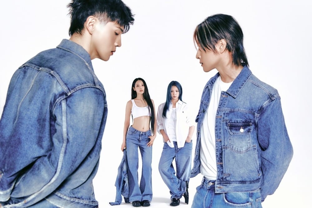 그룹 카드 / 사진제공=알비더블유(RBW), DSP미디어