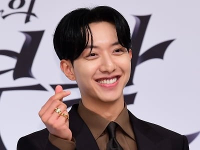 [공식] 씨엔블루 이정신, 주인공 꿰찼다…16년 만에 첫 숏폼 판타지 로맨스 도전 ('악마와')