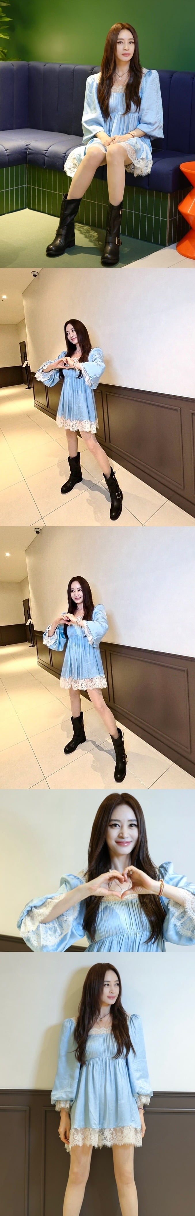 배우 김혜수(55)의 달라진 헤어스타일이 이목을 끌고 있다./사진=김혜수 SNS