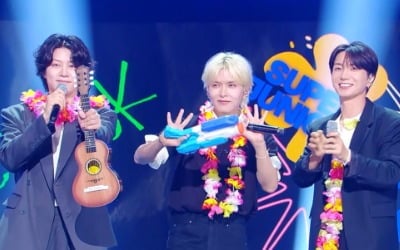 이특·김희철, 딸뻘 아이돌 후배에 당황했다…"하츠투하츠 에이나 母와 동갑" ('더시즌즈')