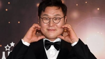 유재석이 키우고 '김부장'서 터졌다…윤경호, 연말 겹경사 예약 [TEN피플]