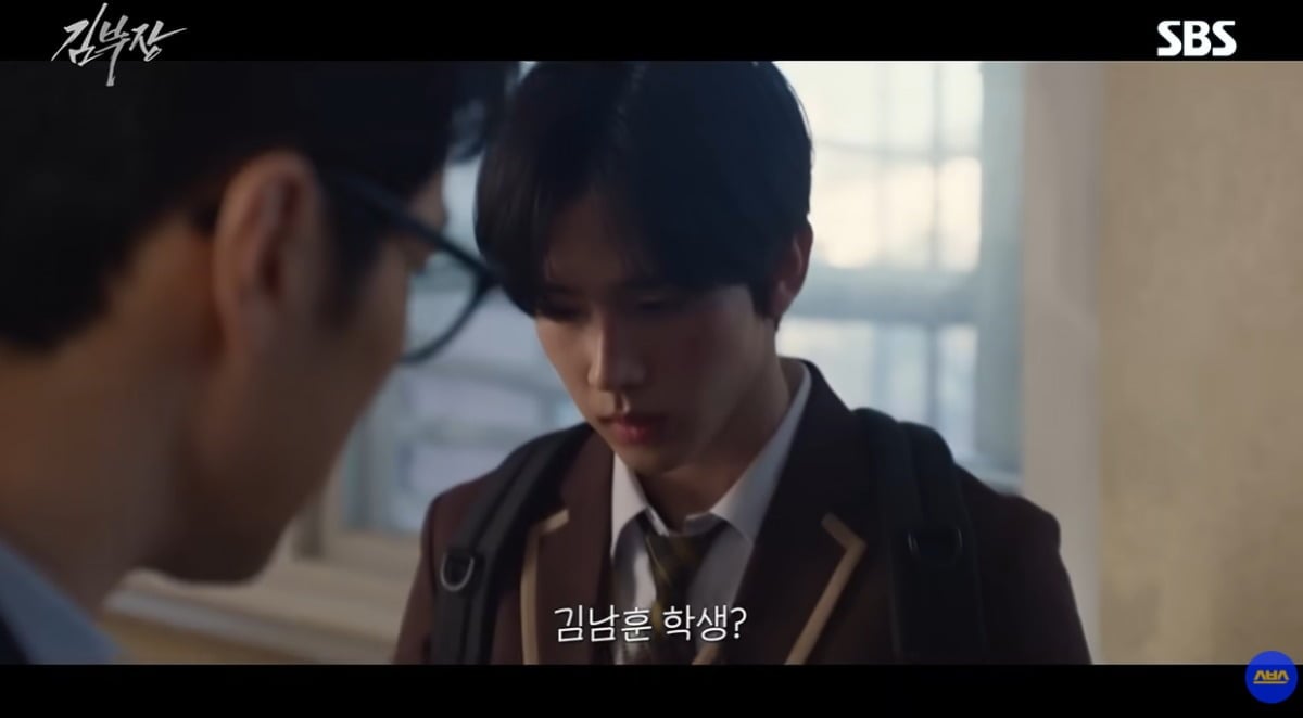 루네이트 카엘이 데뷔 이래 처음으로 연기에 도전했다./사진=SBS '김부장' 방송 화면 캡처