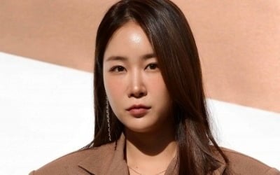 [공식] 씨스타 소유, 부친상…향년 70세 "장례 절차 비공개"