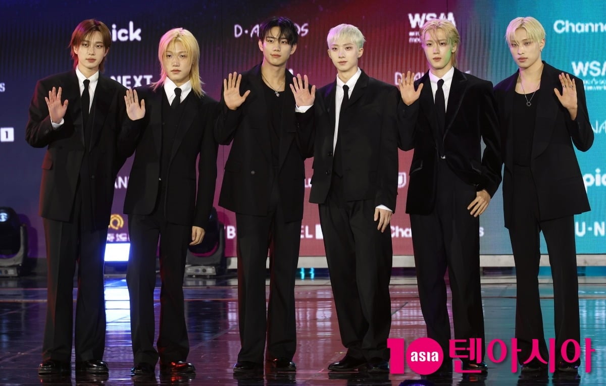 그룹 피원하모니가 'KMA 2026'에서 2관왕에 오르며 상승세를 이어갔다./사진=텐아시아DB