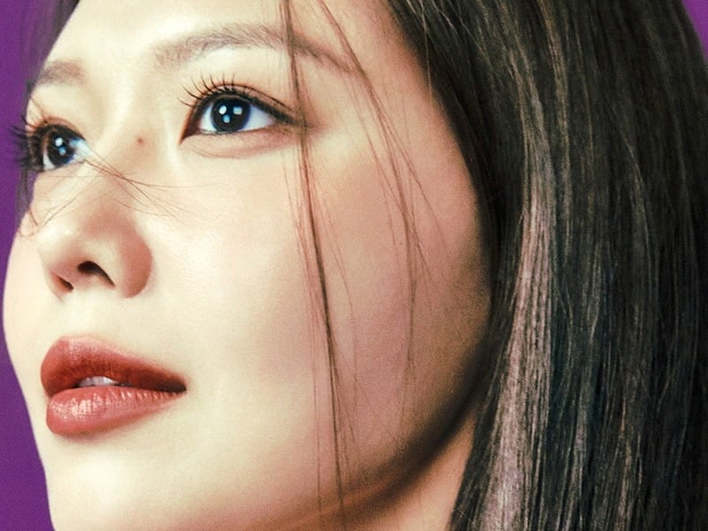 소녀시대 최수영이 휴식을 위해 해외 장기 거주까지 고민했지만, 엄정화의 연락을 받고 '오케이 마담 2' 출연을 결심했다고 밝혔다./사진제공=하퍼스바자