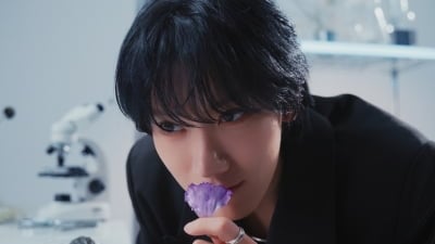 텐, 데뷔 10주년 스페셜 싱글…첫 태국어 오리지널 곡 공개