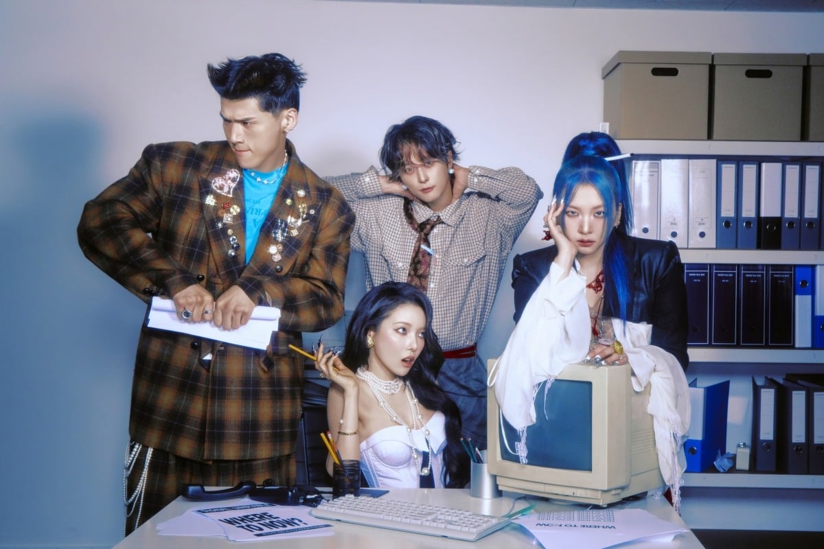 그룹 카드 / 사진제공=알비더블유(RBW), DSP미디어
