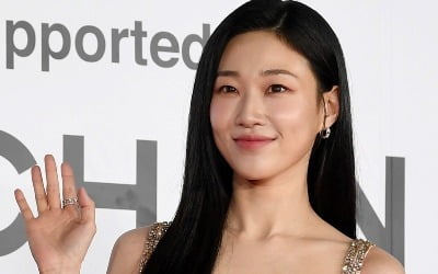 하윤경, '봄날의 햇살' 탈피했다…'아파트' 지성에 안 밀리는 여주 '우뚝' [TEN피플]