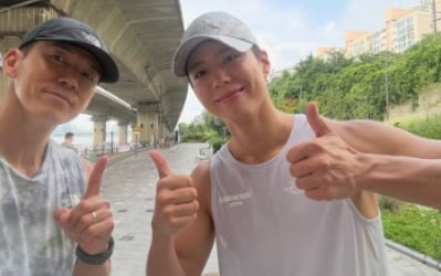 박보검, 누구와 러닝 데이트 하나 봤더니…션 "새벽부터 10km 달려"