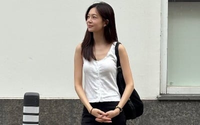 백진희 진정한 뼈말라 여기 있었네…손가락 될 것 같은 팔뚝