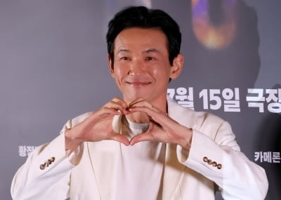 [공식] '사생활 의혹' 황정민, '호프' 관객과는 약속 지킨다…무대인사는 예정대로
