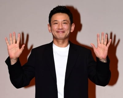 [공식] '사생활 의혹' 황정민, 4일 연속 무대인사 강행한다…일정 이상 無
