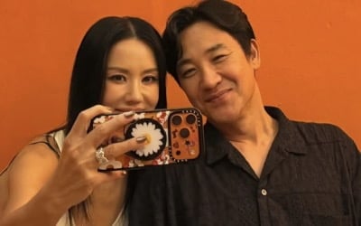 남매 케미 여전…'성매매 논란' 엄태웅, 9년 만 누나 엄정화 '공개 지원사격'