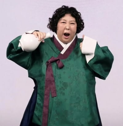 신기루 "구치소에서 재판받으러 가는 법무부 호송차"…자외선 피하려 이렇게까지