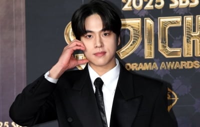 [공식] '미쓰홍'으로 빵 뜬 신예 남배우, 이번에는 김세정 만난다…'여고생왕후' 캐스팅
