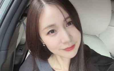 간미연 "보정이 좀 심하네"…45도 각도로 뽐낸 청순美