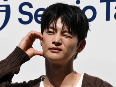 '40세' 서인국 "삼백안에 거북목"…셀프 외모 비하 "관상 안 좋다고 자주 들어" ('내일도')[인터뷰②]