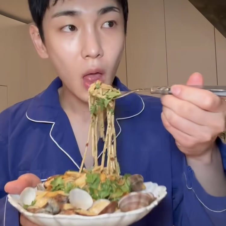 ‘주사이모 논란’ 키, 예능 하차한 후…1등 신랑감, 셰프 뺨치는 파스타