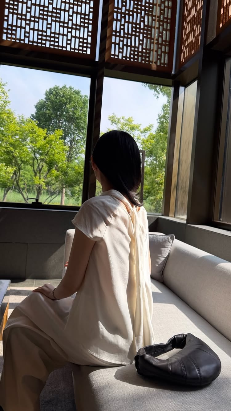 임산부인데 D라인이 안 보여…‘핱시3’ 박지현, 블라우스에 가려진 배