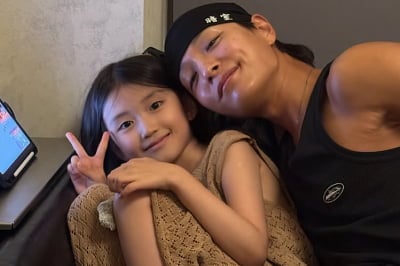 쌈디가 애정하는 그 조카 ‘채채’…톱모델과도 절친인가봐