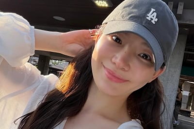 ‘돌싱’ 이아영, 팔로워도 <br>결혼식에 초대