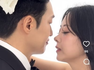 10기 옥순♥유현철, 입맞춤하기 1초전…13kg 쪘어도 드레스핏은 완벽