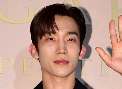 이상이, 대체 언제 쉬나…올해만 벌써 세 작품째→'유부녀 킬러' 속 형사 열연