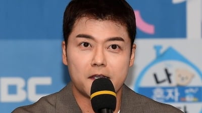 "미친 XX가" 전현무, 방송 중 욕설 내뱉었다…이성 잃게한 사건 대체 뭐길래 ('내사패')
