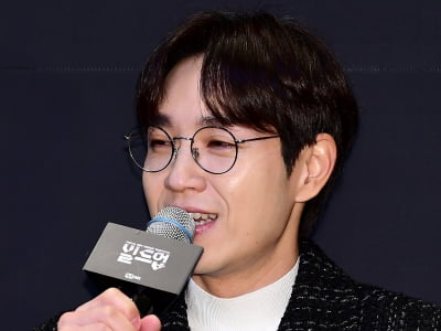 이석훈, 가정사 고백했다…13년 전 모친상 "지금도 쉽게 말하지 못하는 아픔" ('플레이리스트')