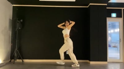 '강균성과 ♥결혼' 유하진 누구…유튜브 구독자 496명, 에스파 따라한 영상도
