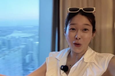 현영, 80억 CEO 됐다더니…송도 저택 두고 집 앞 '5성급 호텔'서 쿨 플렉스