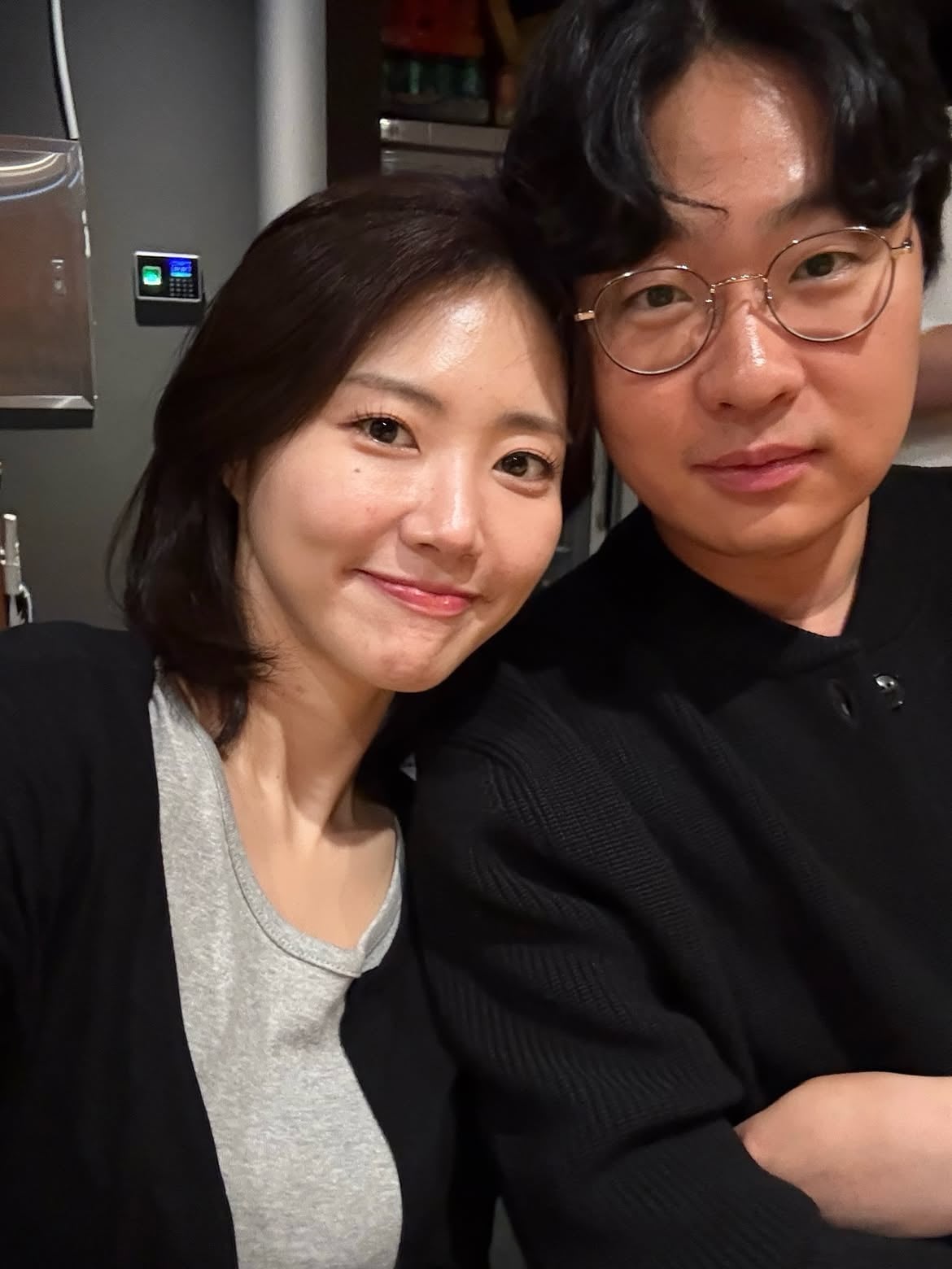 '나솔' 32기 영식, '동태눈' 아니었네…'♥영숙'과 초밀착 스킨십 사진 대공개 