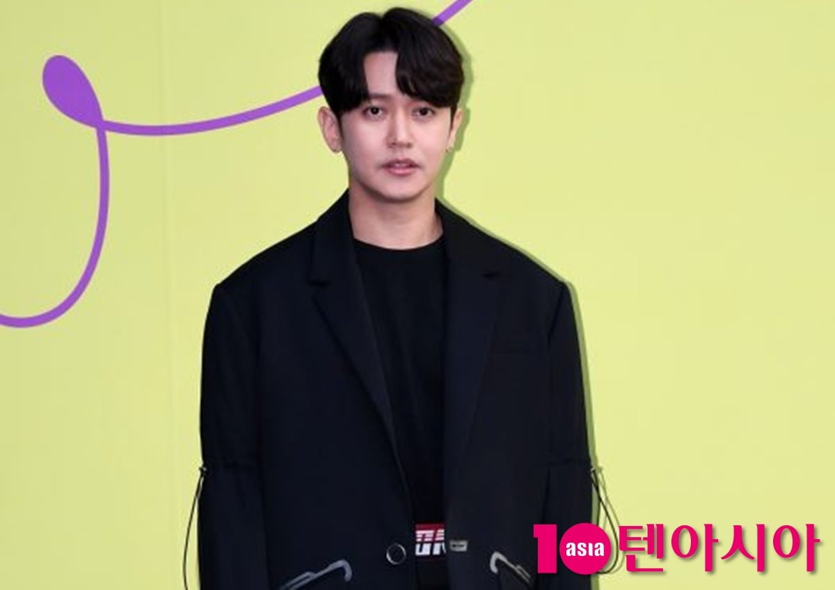 그룹 노을 강균성이 10월 14살 연하의 배우 유하진과 백년가약을 맺는다./사진=텐아시아DB