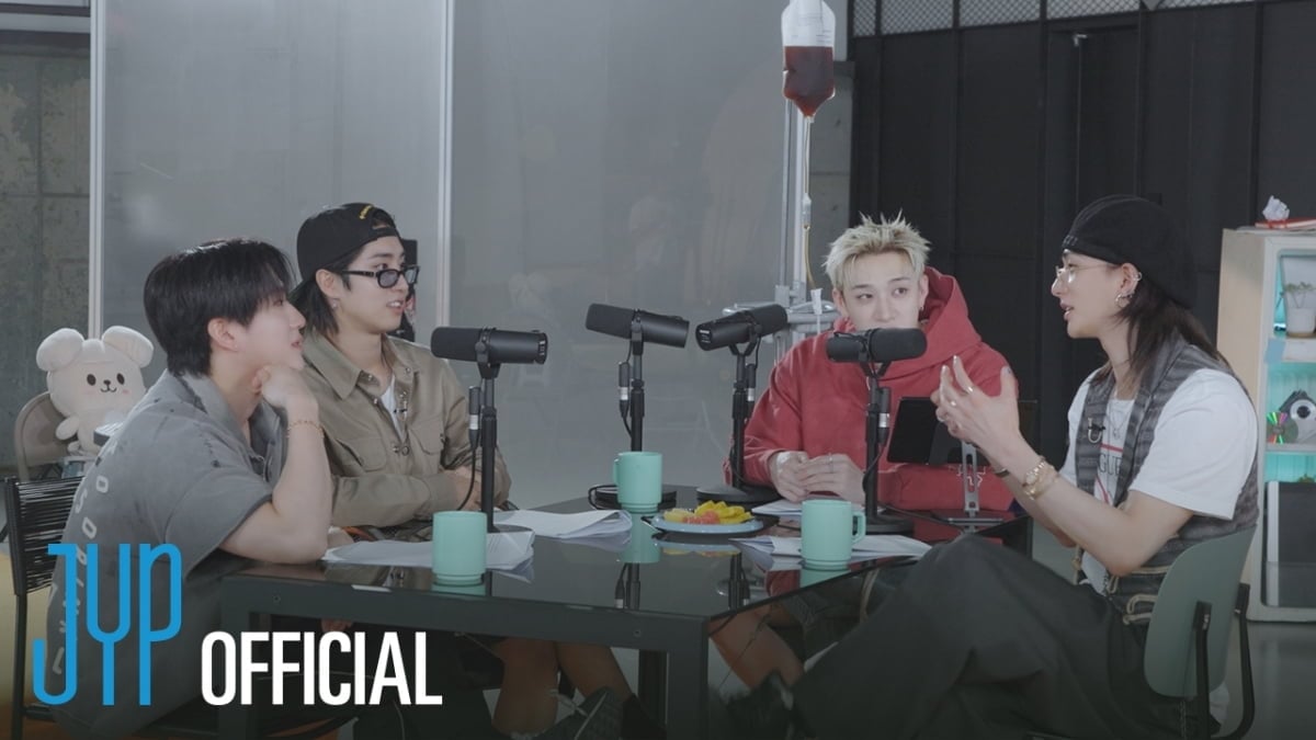 스트레이 키즈 'THIS & THAT' 인트로 영상 섬네일 / 사진 제공=JYP엔터테인먼트