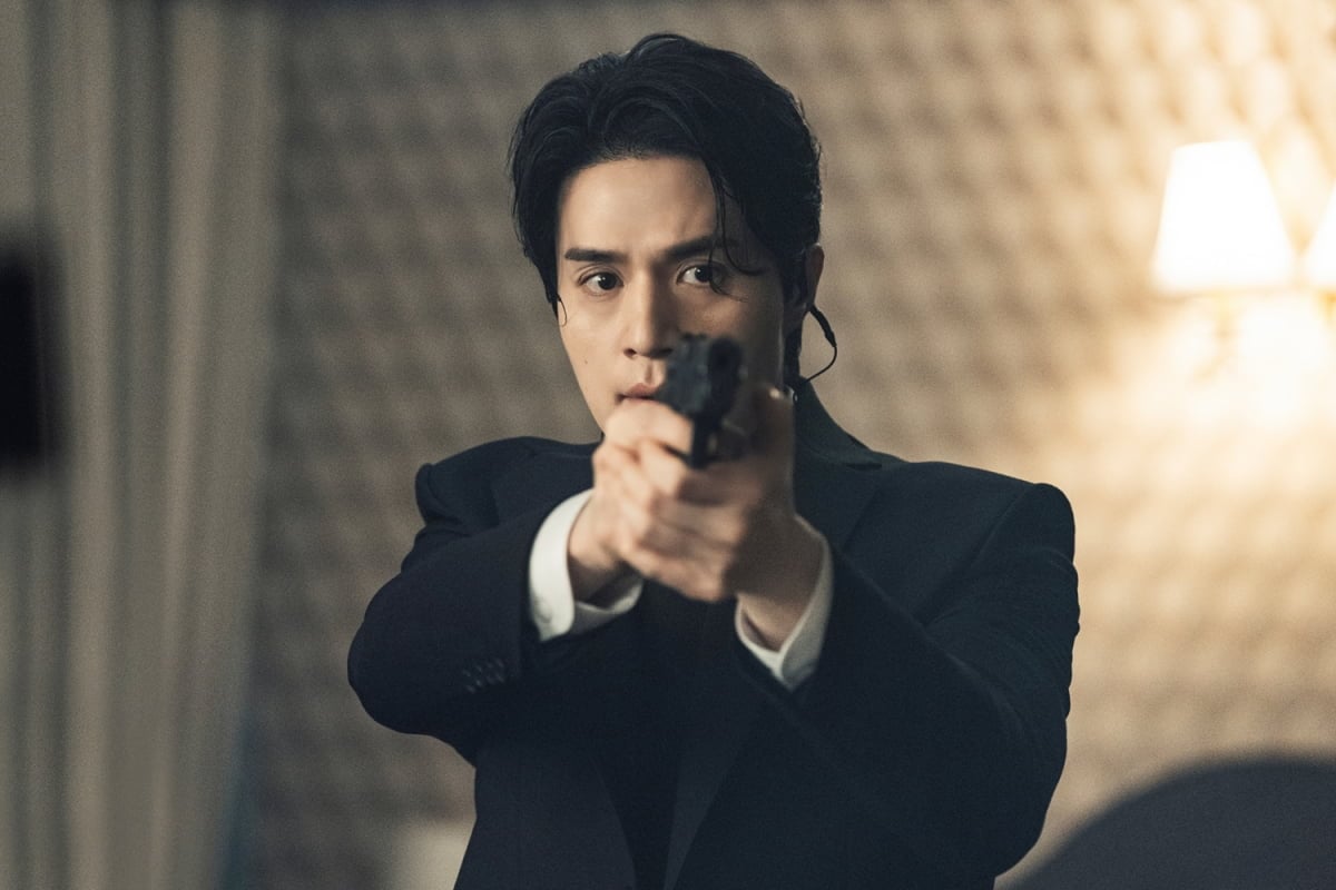 '킬러들의 쇼핑몰 시즌2' 이동욱이 화제성 1위에 올랐다. / 사진=굿데이터코퍼레이션, 킹콩 by 스타쉽
