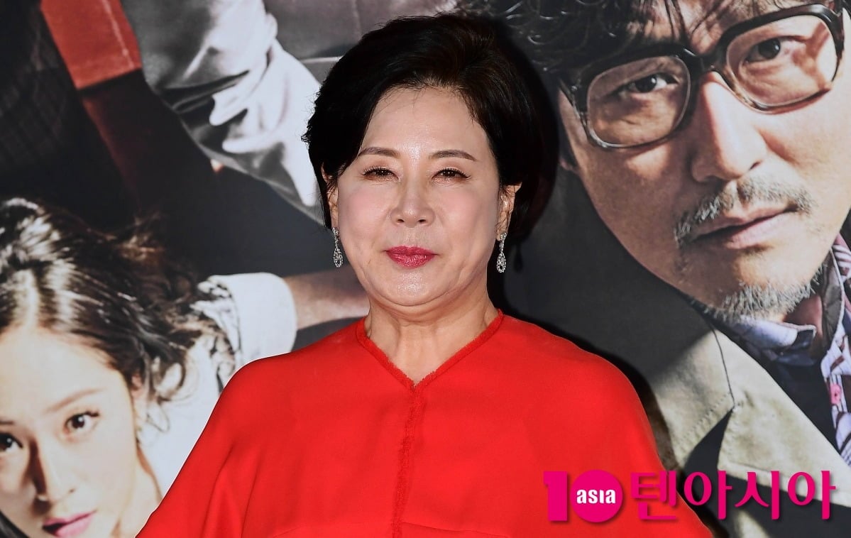 배우 박정수가 노년의 외로움과 황혼이혼에 대한 솔직한 생각을 털어놨다./ 사진=텐아시아 DB