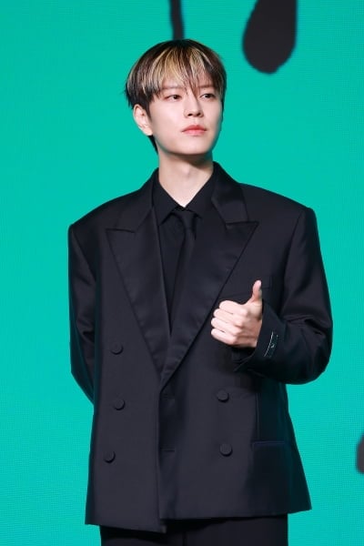스트레이 키즈 승민, 달달한 눈빛[TEN포토]