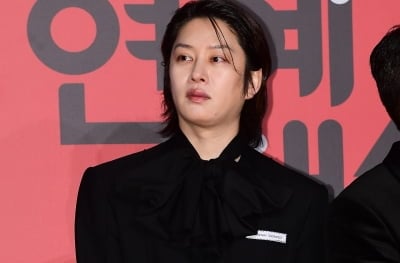 "플러팅 잘못하면 고소 당해" 43세 김희철, 소신 발언 했다…20년 전 리즈 시절 회상 ('힛트쏭')