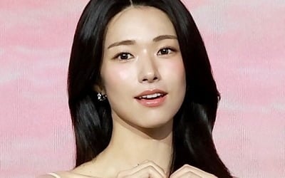 하영, 알고 보니 엘리트 금수저였다…4대째 의사 집안 "언니도 내과 의사"