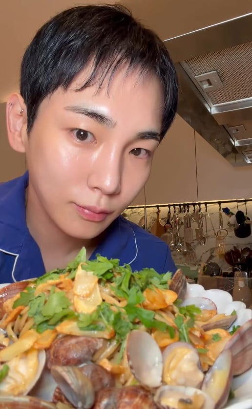 그룹 샤이니 멤버 키가 요리 실력을 뽐냈다. / 사진=키 SNS