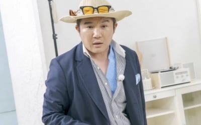 '조폭 연루설' 조세호, 8개월 만에 침묵 깼다…"이렇게 인사드리는 건 오랜만"