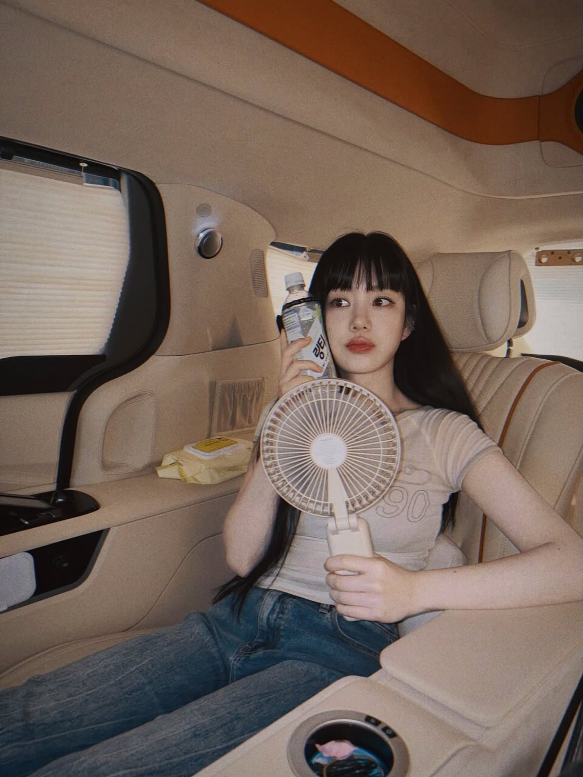 사진 = 이유비 인스타그램


