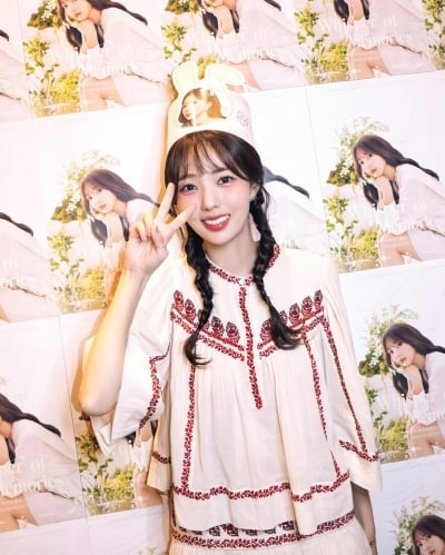 '32세' 채수빈, 나이 속인거 아닌가…양갈래 머리 하더니 10대 소녀인 줄