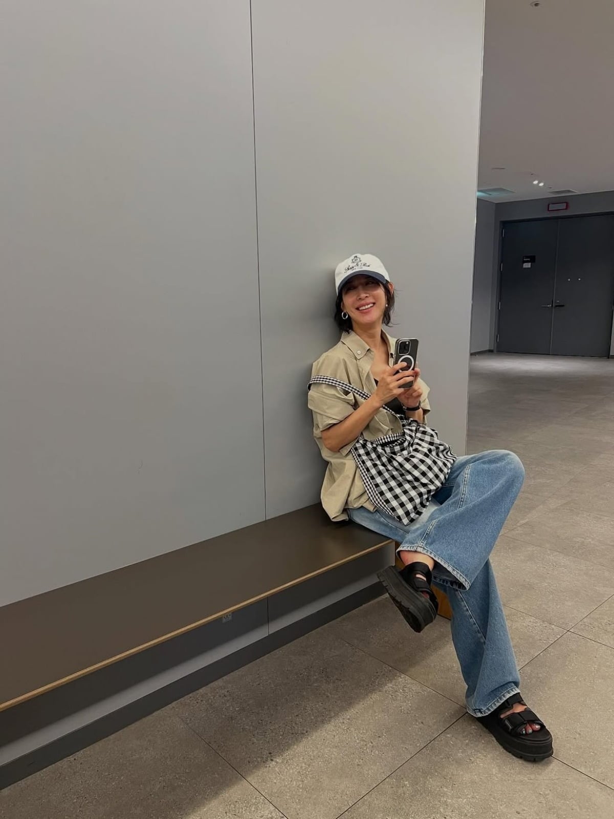 사진 = 조여정 인스타그램
