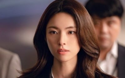 '중증외상센터' 천장미 맞아?…하영, 정해인과 첫 로코서 180도 변신