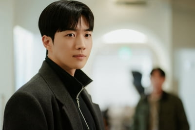 4.2%→3.1% 시청률 추락했다…웹툰 원작 tvN 드라마, 3회 차에 해고 통보 위기 전개 ('최애의')